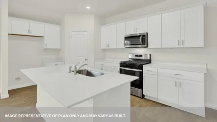 builders/67b9f3b3-3891-4ae1-b7d6-60ce7840e673/communities/07c1f967-df2a-44b3-8fd1-81a8911c45f3/homes/714283be-0824-44a8-abb9-c915bdf93ad8/f86462d1-a927-4c12-8ef9-6f64f1bba20e-11_298DenaliDr_X35G_GavenQ_Kitchen4_forweb.jpg
