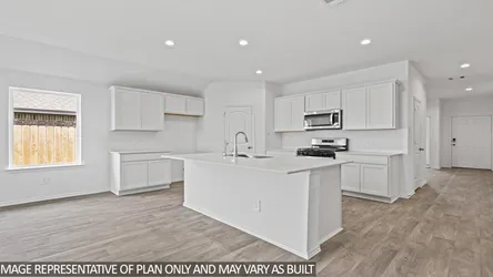 builders/67b9f3b3-3891-4ae1-b7d6-60ce7840e673/communities/6ff99041-7182-4226-ada0-05bd0ecfd653/homes/efdd7a97-0e50-42d1-97b7-6b49cc0ed688/3a5550e6-6d34-4c4c-812c-523c85184112-415_Blanco_Lane_8.jpeg