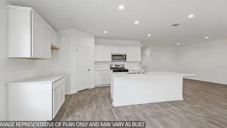 builders/67b9f3b3-3891-4ae1-b7d6-60ce7840e673/communities/6ff99041-7182-4226-ada0-05bd0ecfd653/homes/efdd7a97-0e50-42d1-97b7-6b49cc0ed688/f4d75c04-f872-4213-b9b3-4c755d7b0159-415_Blanco_Lane_9.jpeg