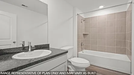 builders/67b9f3b3-3891-4ae1-b7d6-60ce7840e673/communities/84a32d0a-f263-4ada-9416-0f1687cc3e6e/homes/2832e049-0c8b-4c8f-8df2-3272397ba101/668290ea-709a-41f3-979e-ebf325e73232-6030_Diamond_Vista_Ct_11.jpg
