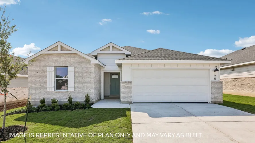 builders/67b9f3b3-3891-4ae1-b7d6-60ce7840e673/communities/96f849f3-42ca-4293-a29a-f7b162dc4b7c/homes/34bfdac9-b0f8-4369-97c6-6fc42c8e478f/006039bf-6684-488d-a503-6d3bfabbcc6e-1_125_Southridge_Trail_X40E_Elgin_H_Exterior.jpg