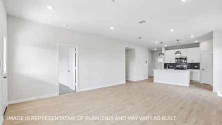 builders/67b9f3b3-3891-4ae1-b7d6-60ce7840e673/communities/96f849f3-42ca-4293-a29a-f7b162dc4b7c/homes/34bfdac9-b0f8-4369-97c6-6fc42c8e478f/3095058f-f275-4bf9-bc16-5b6aacb5b9ac-7_125_Southridge_Trail_X40E_Elgin_H_Living.jpg