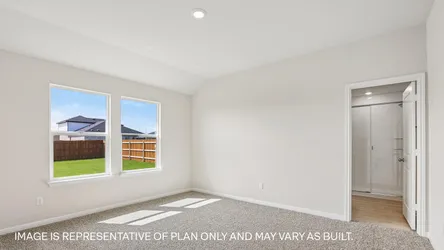 builders/67b9f3b3-3891-4ae1-b7d6-60ce7840e673/communities/96f849f3-42ca-4293-a29a-f7b162dc4b7c/homes/34bfdac9-b0f8-4369-97c6-6fc42c8e478f/e4182b6b-10d8-47d5-84fb-6301ecdb9016-25_125_Southridge_Trail_X40E_Elgin_H_Bed_1.jpg