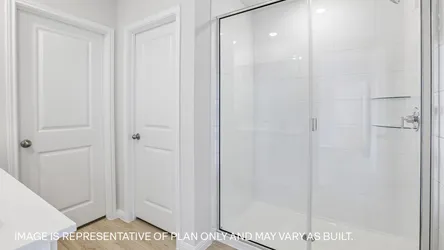 builders/67b9f3b3-3891-4ae1-b7d6-60ce7840e673/communities/96f849f3-42ca-4293-a29a-f7b162dc4b7c/homes/34bfdac9-b0f8-4369-97c6-6fc42c8e478f/f4cdd553-4bb8-4a68-995e-164a533baa1b-30_125_Southridge_Trail_X40E_Elgin_H_Bath_1.jpg